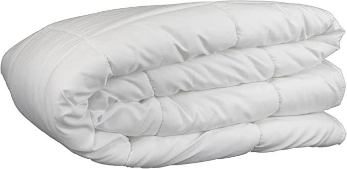 Bedding Package: 1 Duvet, 2 standard pillows, 2 Duvet covers, Mattress cover, Sheet set | Queen Bed