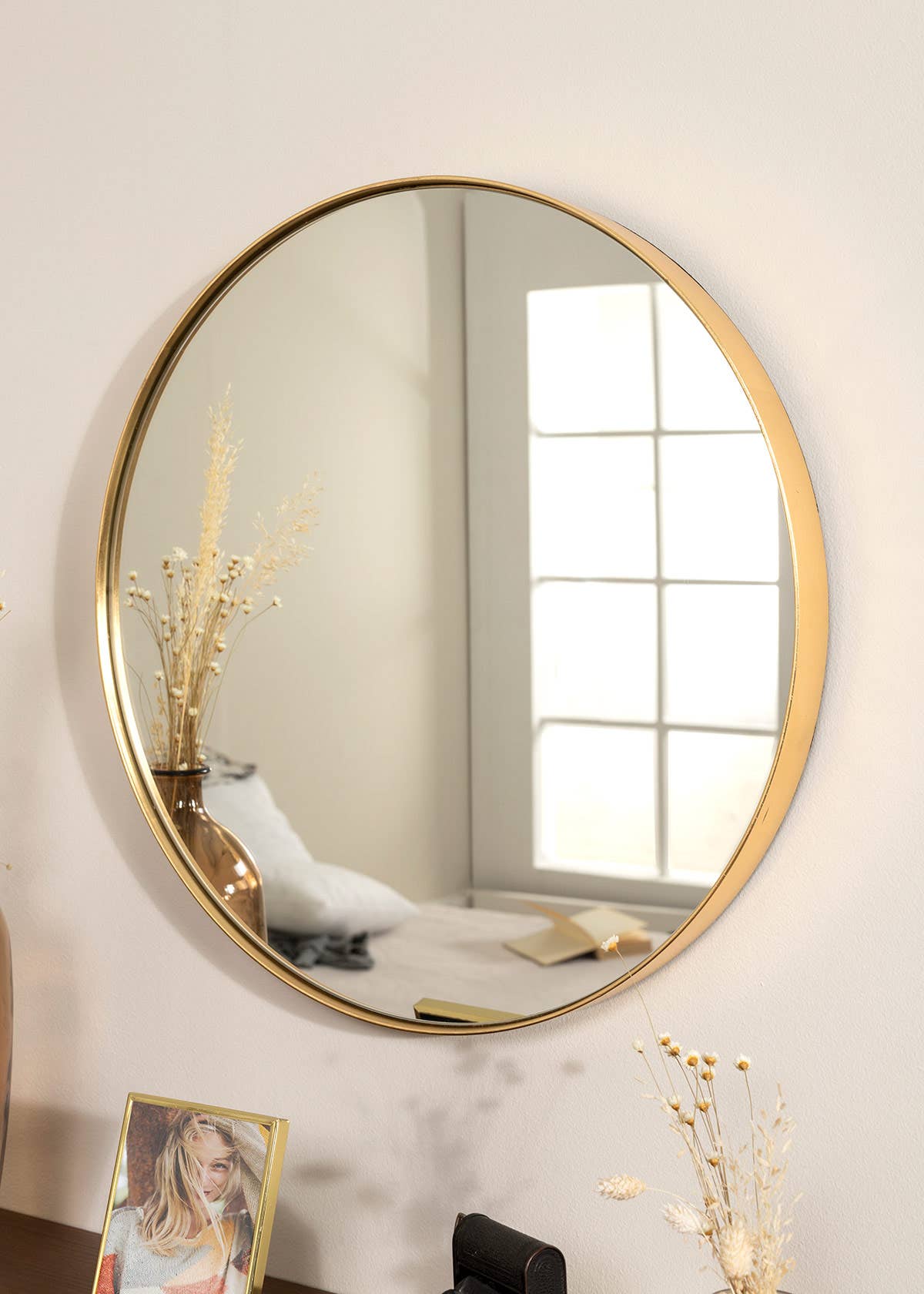 Round Gold Mirror. 51*51*4 cm