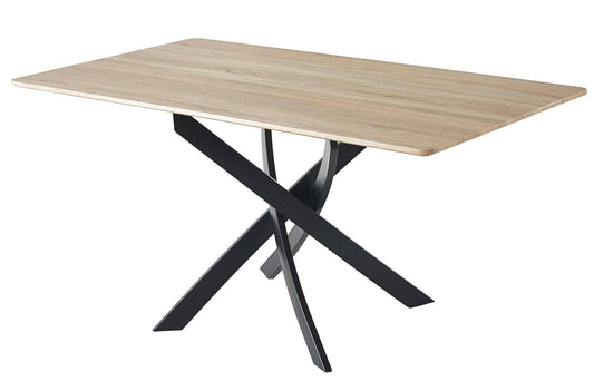 Zen 140 Dining Table Model. Oak Color. Metal Legs in Matt Black. Measures: 140 X 80 X 75 cm.