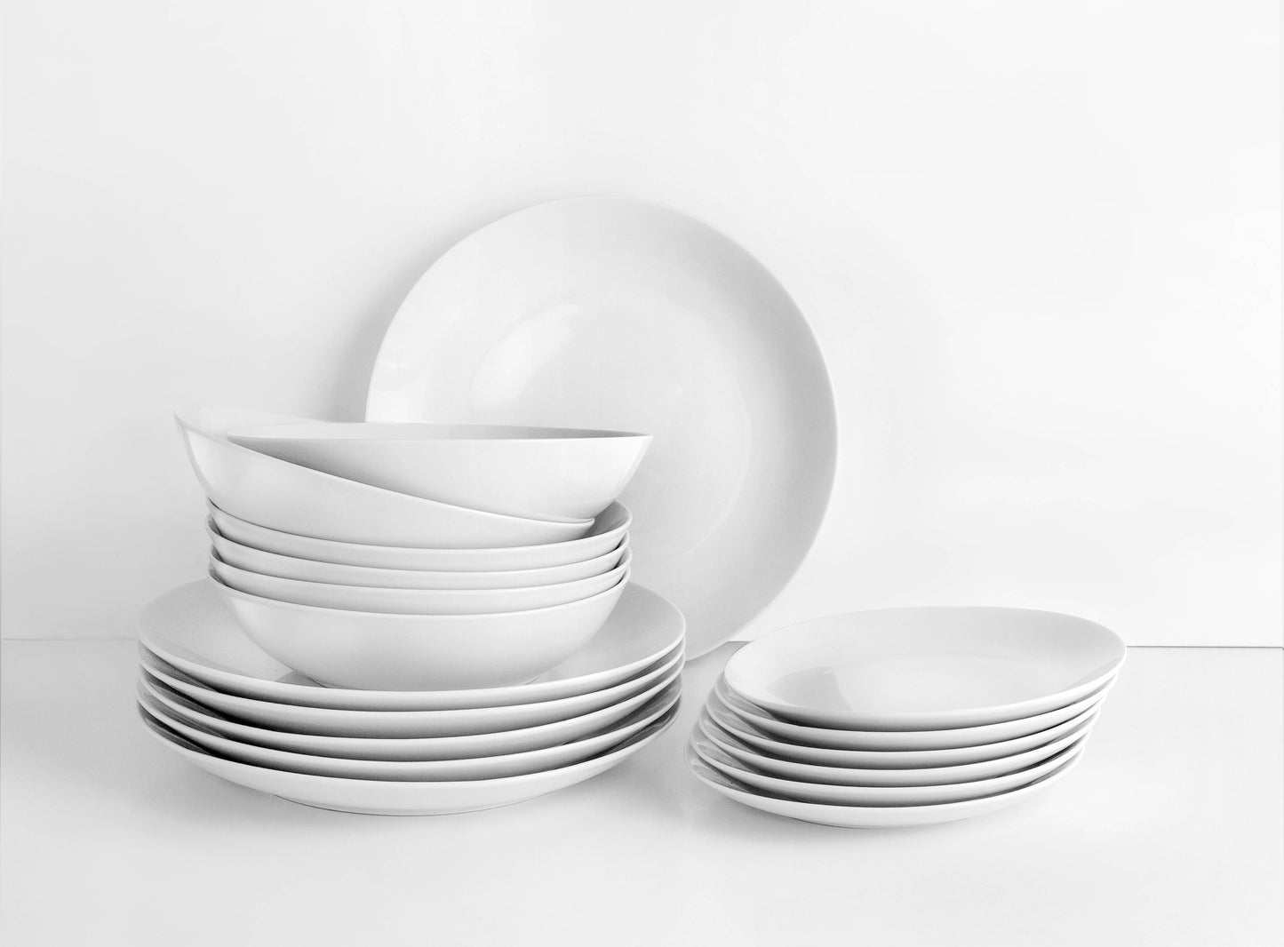 Ibili - 18-Piece Bologna White Set
