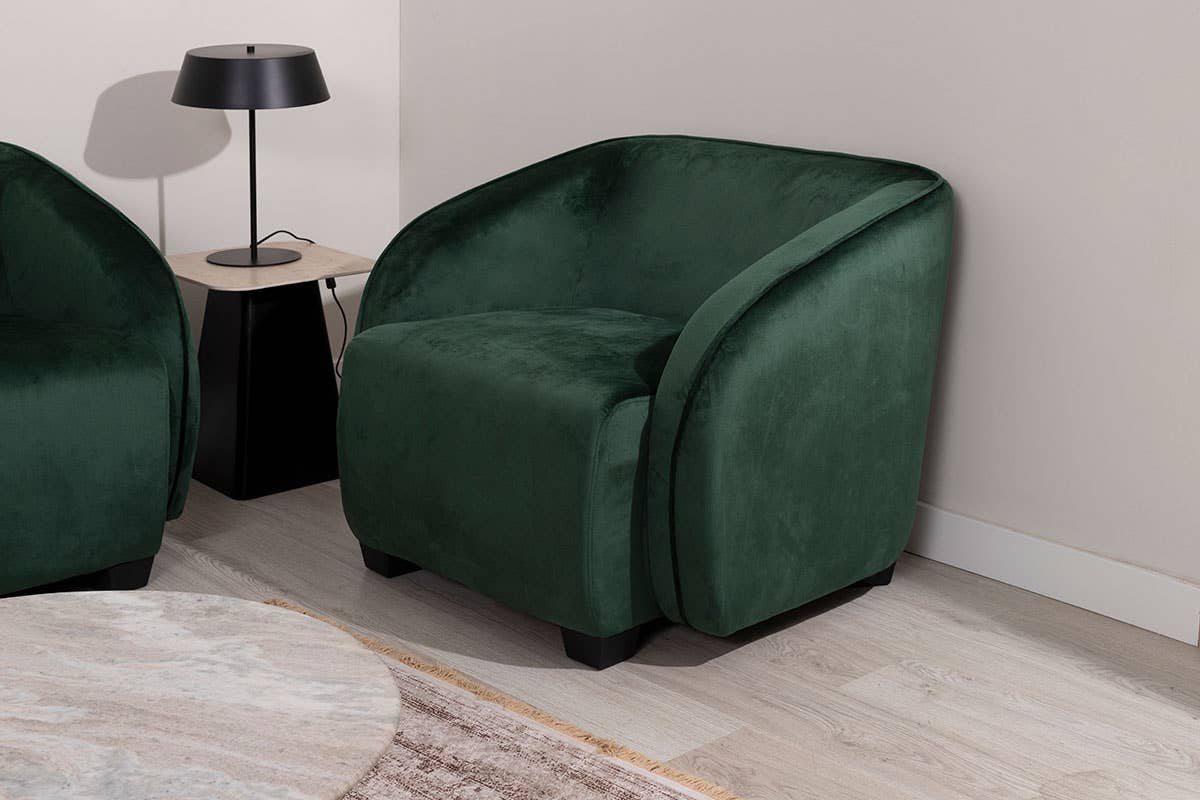 Green Velvet Armchair with Wooden Legs 95X89X66Cm